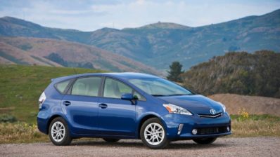 2014 toyota prius v 1773 1