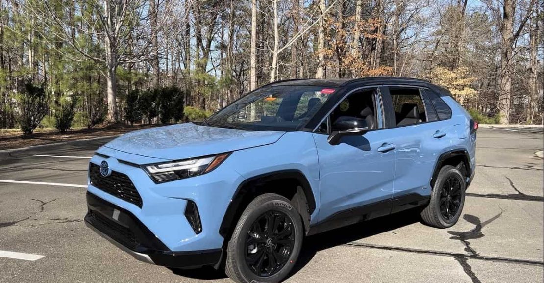 2022 toyota rav4 hybrid xse 0