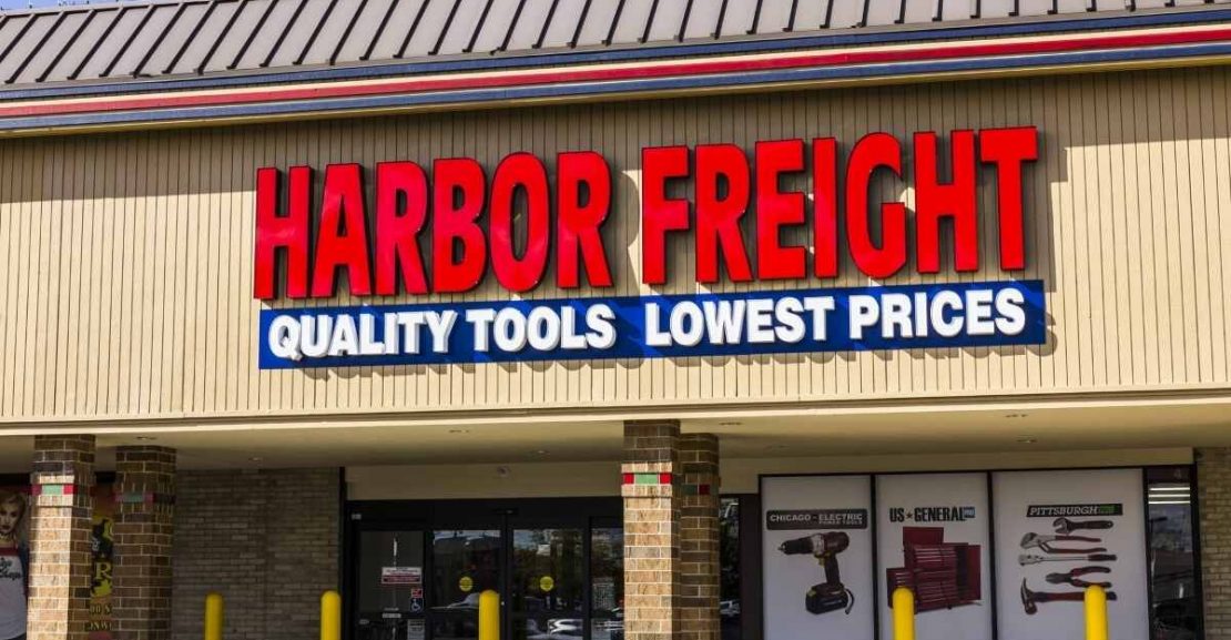 harbor freight store photo by author