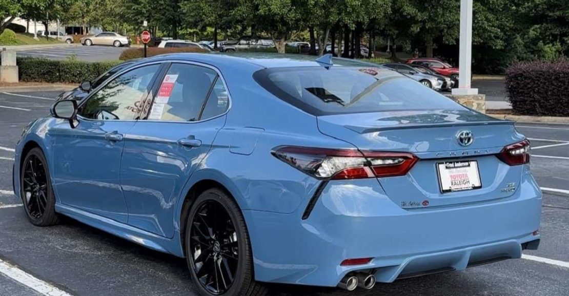 202320toyota20camry20xse20cavalry20blue