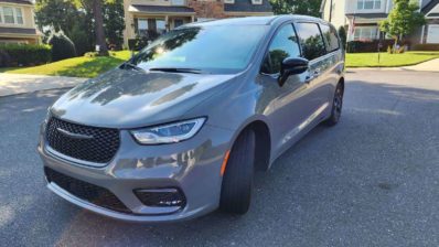 202320chrysler20pacifica20hybrid20limited20s20appearance20review