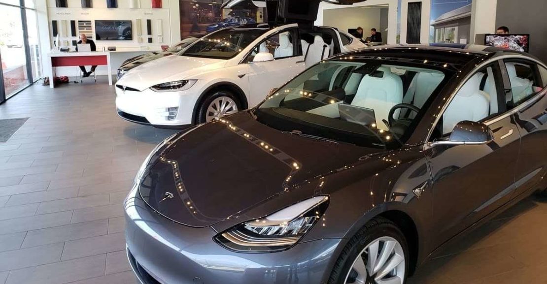 tesla20showroom20675