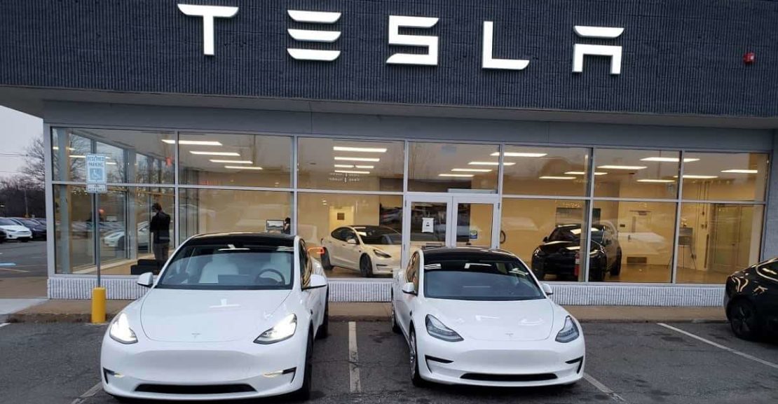 tesla peabody showroom 19