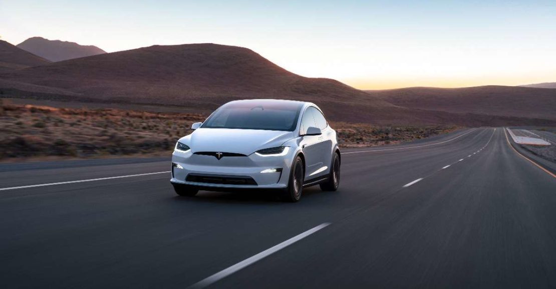 tesla model x 1