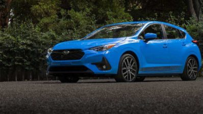 2024 subaru crosstrek impreza stay small