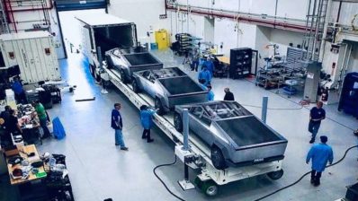 3 tesla cybertrucks seen getting unloaded